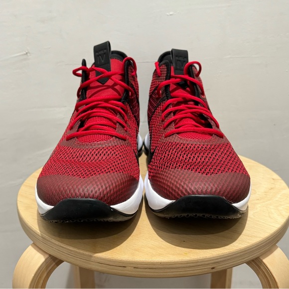 Nike LeBron Witness 4 Gym Red Men’s 14 - Picture 2 of 7